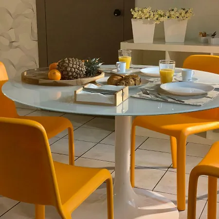 The Hub Apartment